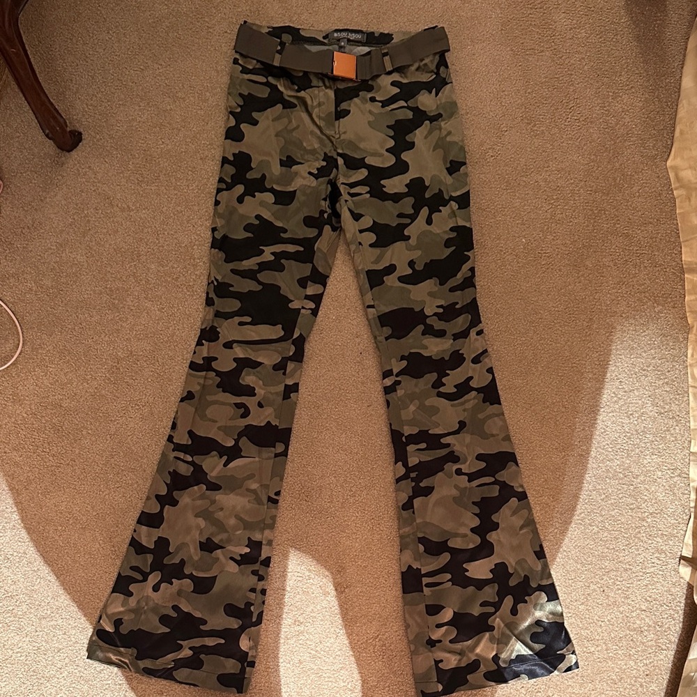 Camouflage Flare Pants - Picture 2 of 2